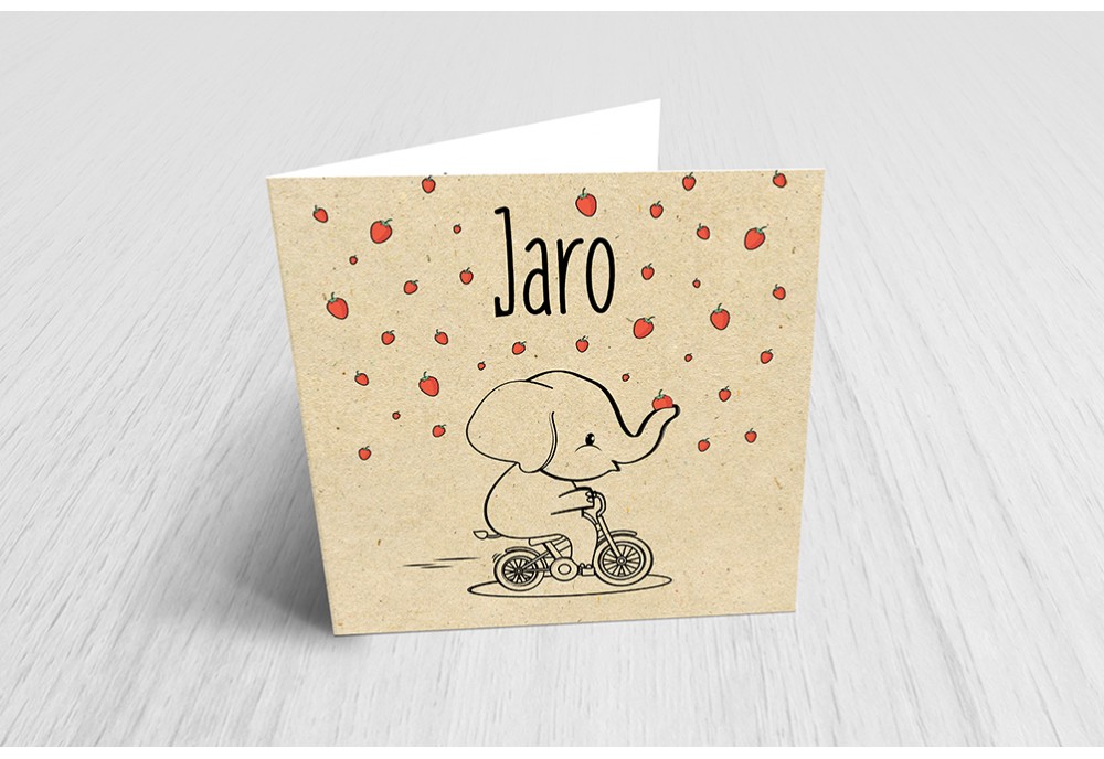 Olifantje met aardbeitjes Olifantje met aardbeitjes